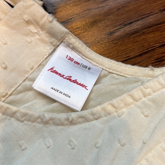 Hanna Andersson girls ruffle detail top - Picture 4 of 5